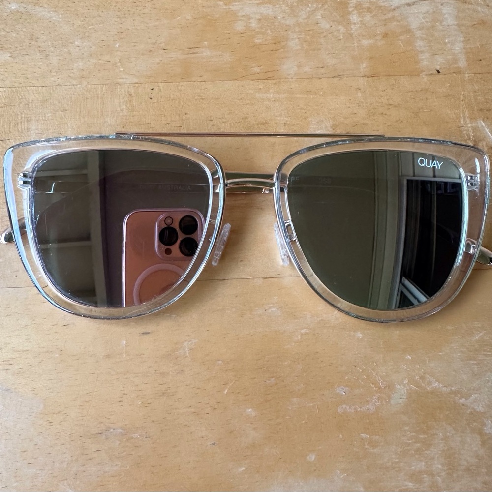Quay Australia Transparent Frame Sunglasses